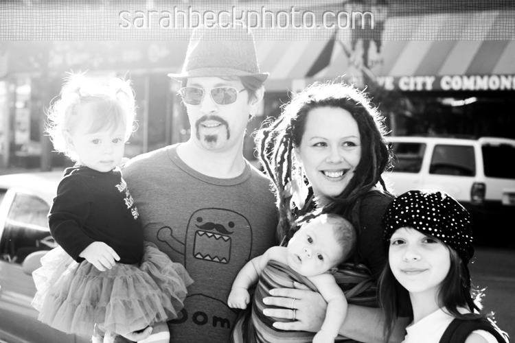 Sneak Peak of Jen and Mike’s totally rad Family Portrait session!!